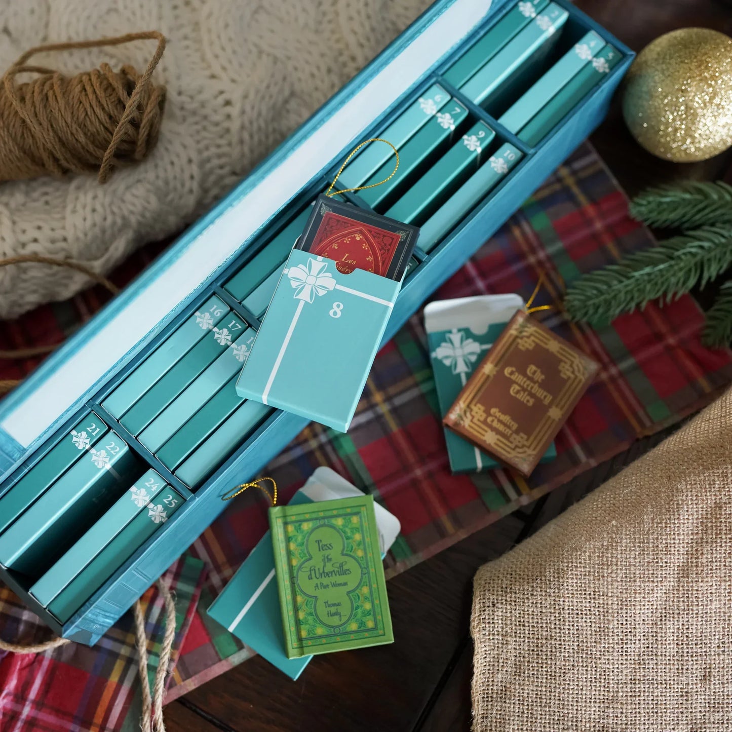 Magische Mini-Boek Adventskalender – 25 Verhalen voor een Betoverende Kerst